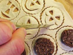 Halloween haggis bites